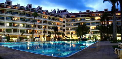 Внешний вид отеля Apartamentos Masaru
