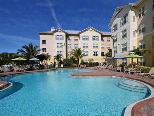 Внешний вид отеля Residence Inn by Marriott Cape Canaveral Cocoa Beach