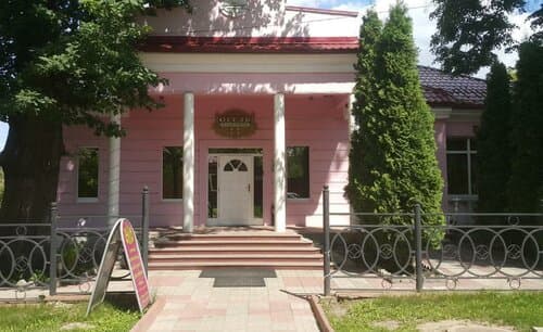 Внешний вид отеля Четыре короны