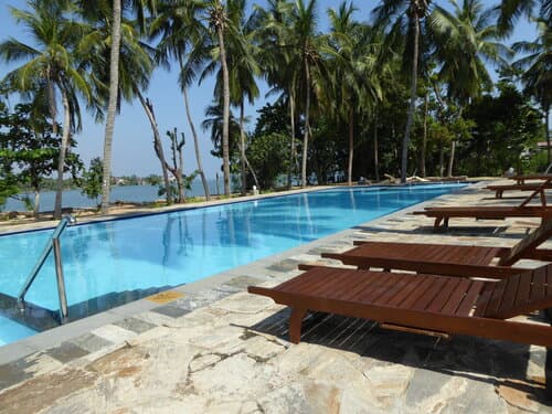 Внешний вид отеля Riviera Resort