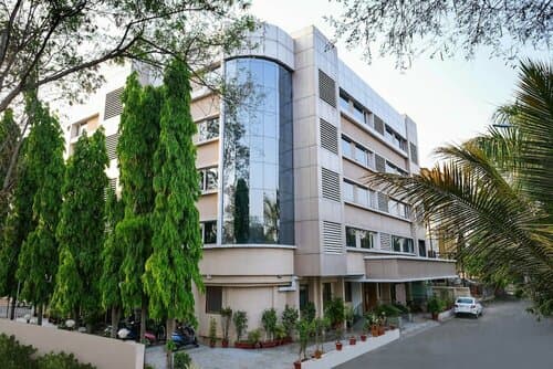 Внешний вид отеля 7 Apple Hotel Pimpri Pune