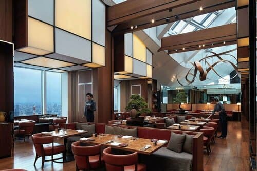 Внешний вид отеля Andaz Tokyo Toranomon Hills в Токио