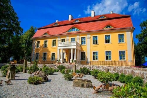 Внешний вид отеля Pałac Wiechlice