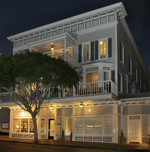 Внешний вид отеля Catalina Island Inn