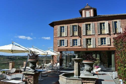 Внешний вид отеля Villa Fontana Relais Suite & SPA