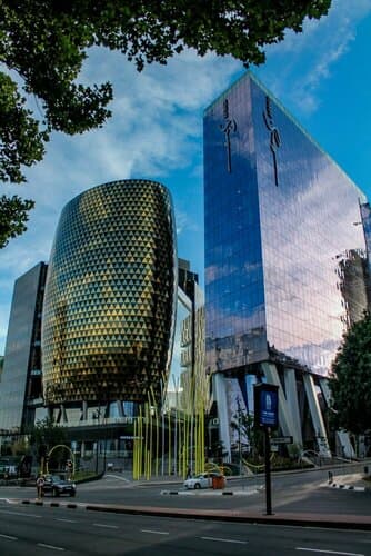 Внешний вид отеля Protea Hotel by Marriott Johannesburg Balalaika Sandton