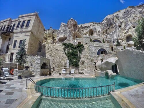Внешний вид отеля Yunak Evleri Cave Hotel Cappadocia