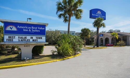 Внешний вид отеля Americas Best Value Inn & Suites Melbourne