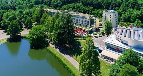Внешний вид отеля Victor's Residenz