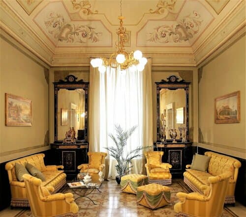Внешний вид отеля Historical Suites Vvm