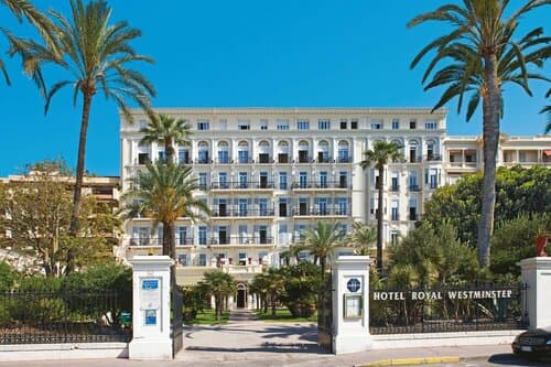 Внешний вид отеля Hotel Vacances Bleues Royal Westminster