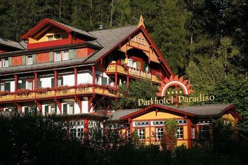 Внешний вид отеля Parkhotel Sole Paradiso
