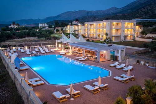Внешний вид отеля Notos Heights Hotel & Suites