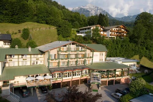 Внешний вид отеля Alpenhotel Fischer
