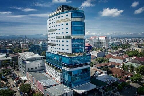 Внешний вид отеля Melia Makassar