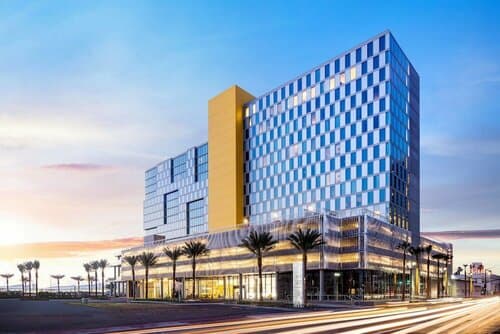 Внешний вид отеля Springhill Suites San Diego Downtown/Bayfront