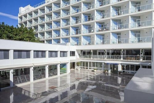 Внешний вид отеля Hotel Alay Puerto Marina - Adults Only Recommended