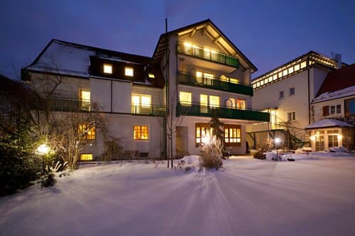 Внешний вид отеля Kneipp- und Wellvitalhotel Edelweiss