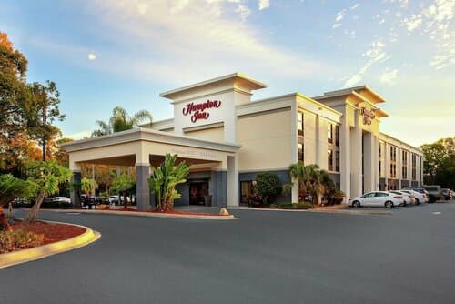 Внешний вид отеля Hampton Inn Melbourne