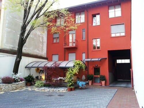 Внешний вид отеля Hotel Il Girasole Milano