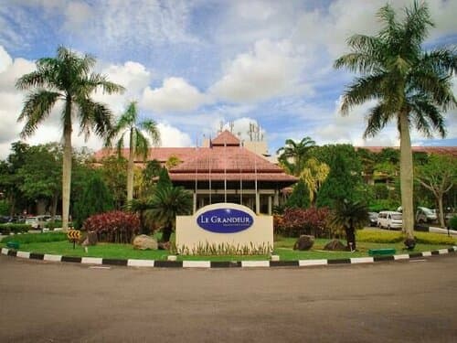 Внешний вид отеля Le Grandeur Palm Resort Johor