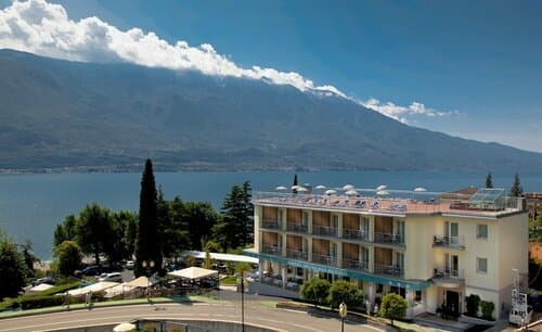 Внешний вид отеля Hotel Sogno del Benaco