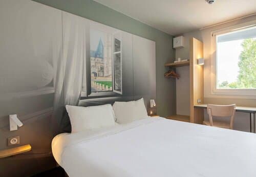 Внешний вид отеля B&B Hotel Beauvais