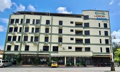 Внешний вид отеля Baron Hotel
