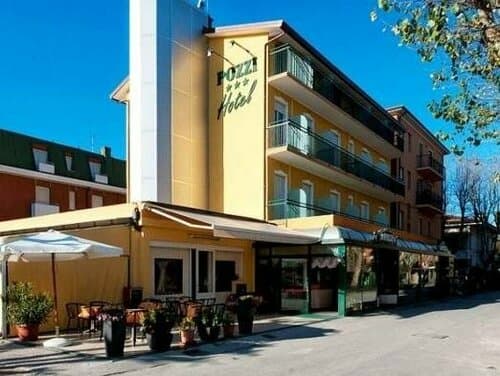 Внешний вид отеля Albergo Ristorante Pozzi