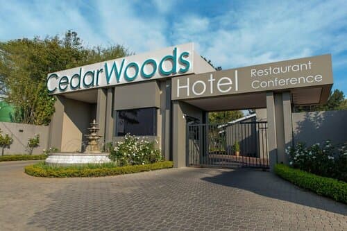 Внешний вид отеля CedarWoods of Sandton