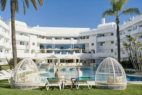 Внешний вид отеля Iberostar Selection Marbella Coral Beach