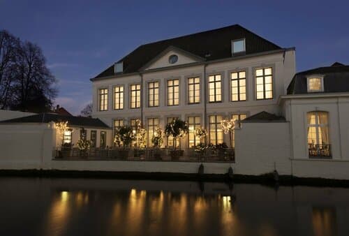 Внешний вид отеля Hotel Van Cleef