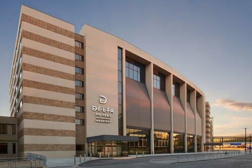 Внешний вид отеля Delta Hotels Calgary Airport In Terminal
