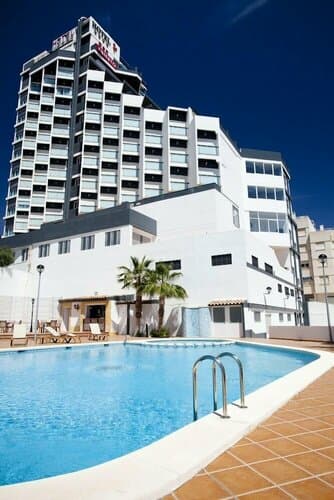 Внешний вид отеля Hotel La Familia Gallo Rojo