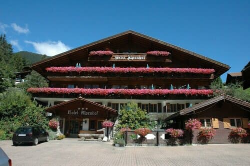 Внешний вид отеля Hotel Alpenhof