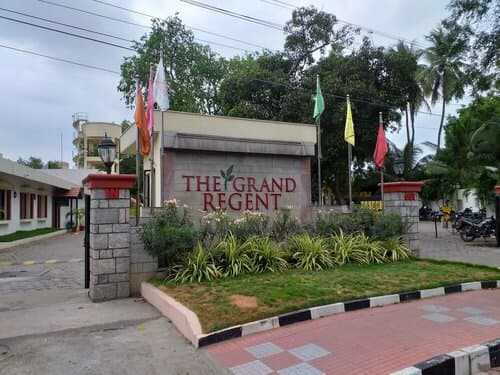 Внешний вид отеля The Grand Regent