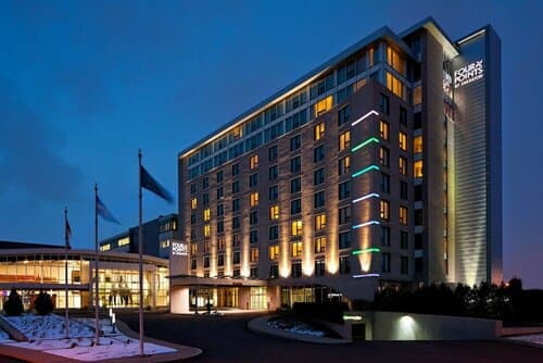 Внешний вид отеля Four Points by Sheraton Levis Convention Centre