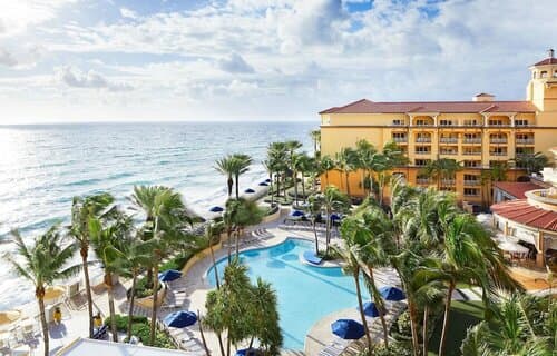 Внешний вид отеля Eau Palm Beach Resort & SPA
