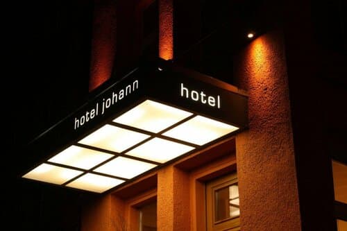 Внешний вид отеля Johann