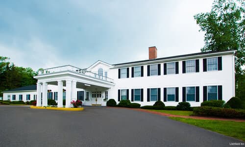 Внешний вид отеля The Litchfield Inn