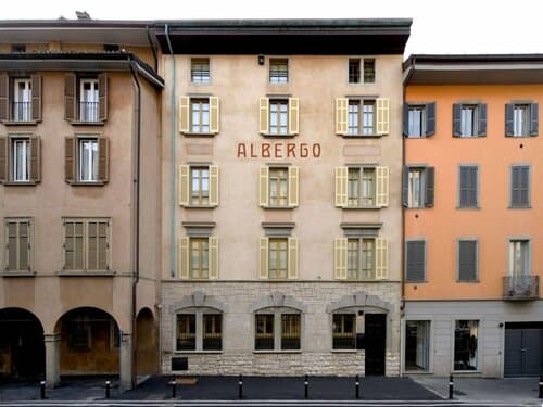 Внешний вид отеля Petronilla - Hotel in Bergamo