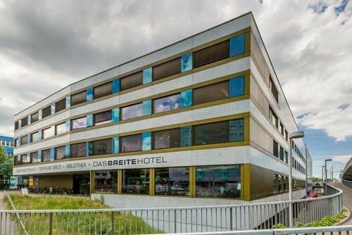 Внешний вид отеля Dasbreitehotel