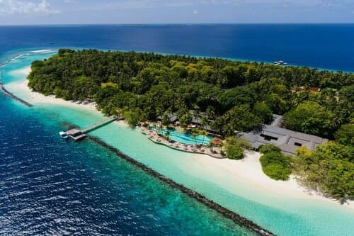 Внешний вид отеля Royal Island Resort & SPA