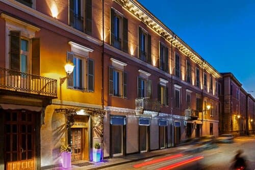 Внешний вид отеля Best Western Plus Royal Superga Hotel