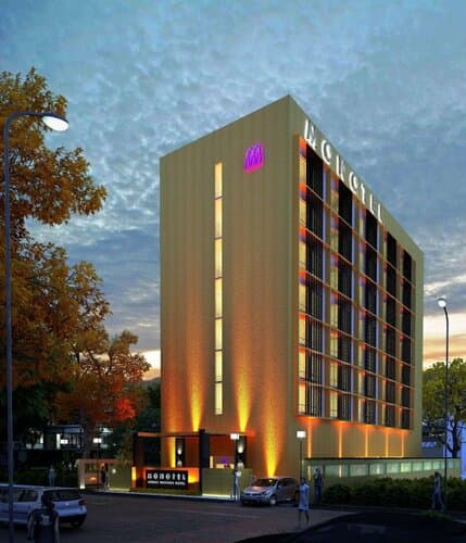 Внешний вид отеля Monotel Luxury Business Hotel