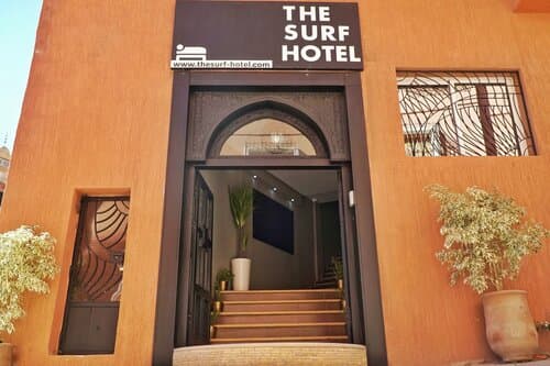 Внешний вид отеля The Surf Hotel