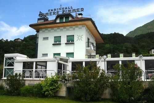 Внешний вид отеля Hotel Karinhall