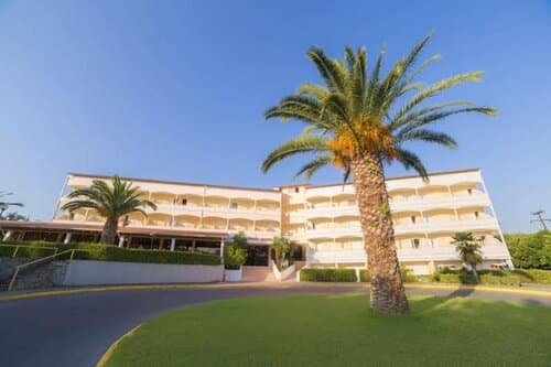 Внешний вид отеля Nafsika Hotel - Adults Only
